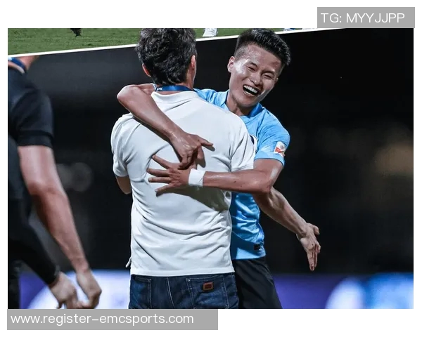 黄强独家分享乒乓球技巧与欧冠足球战术的完美结合